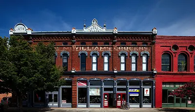 Commercial Store Front - Real Estate Law